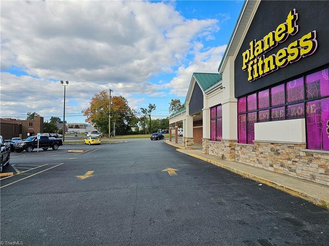 112 E Gilbreath Street, Graham, NC 27253