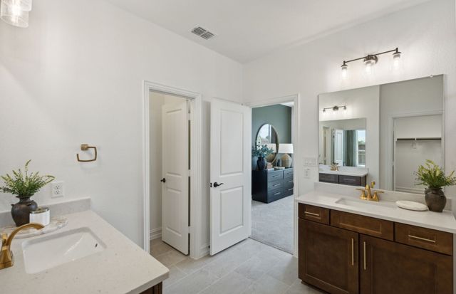 11109 Abbotsbury Road, Fort Worth, TX 76052