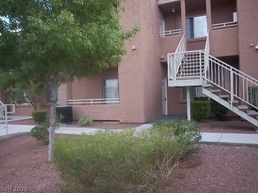 3318 North Decatur Boulevard 1054, Las Vegas, NV 89130