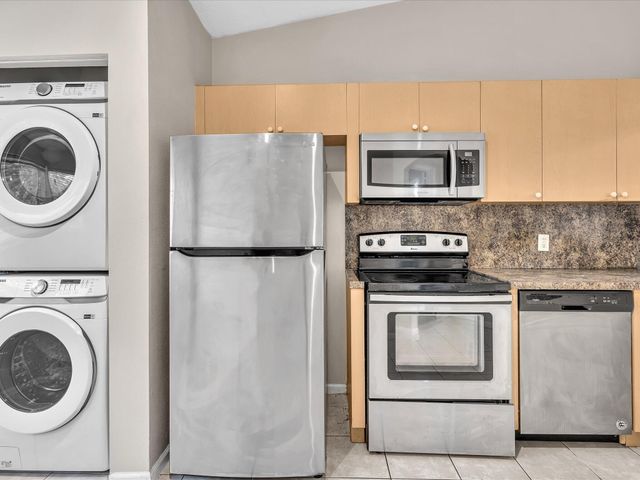 3504 BRIAR BAY Boulevard 204, West Palm Beach, FL 33411