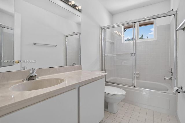 8680 SW 57th Court, Cooper City, FL 33328