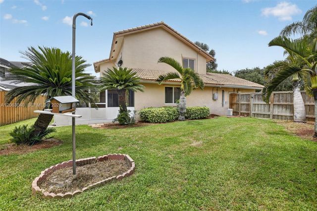 8680 SW 57th Court, Cooper City, FL 33328