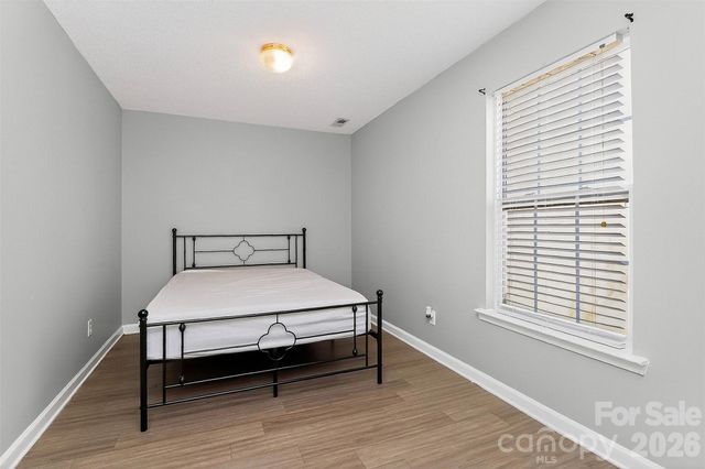 6238 King George Drive, Charlotte, NC 28213