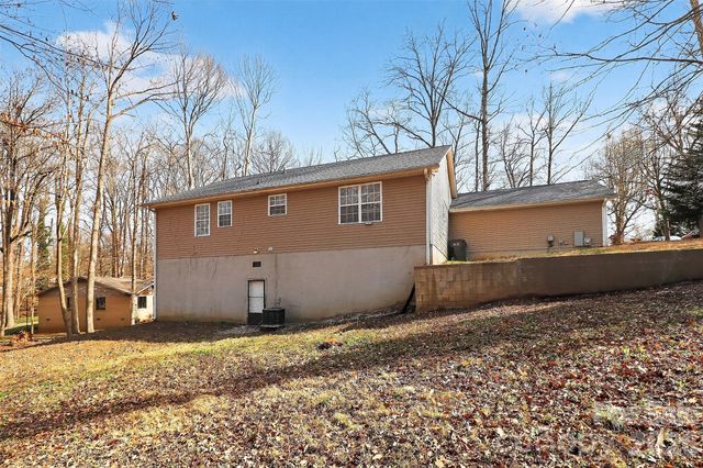 6238 King George Drive, Charlotte, NC 28213