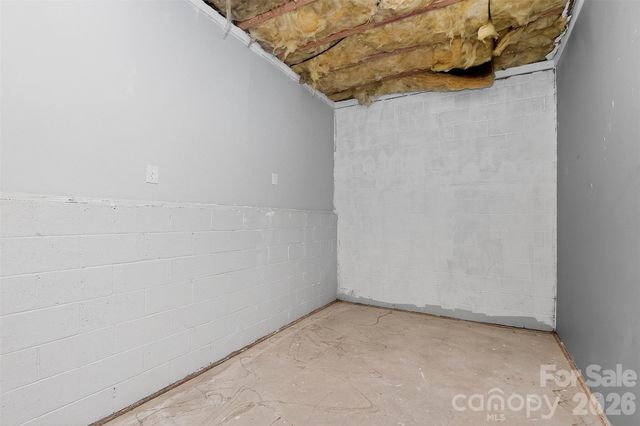 6238 King George Drive, Charlotte, NC 28213