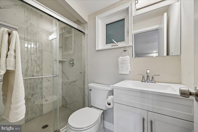 11518 CHARLTON DR, Silver Spring, MD 20902