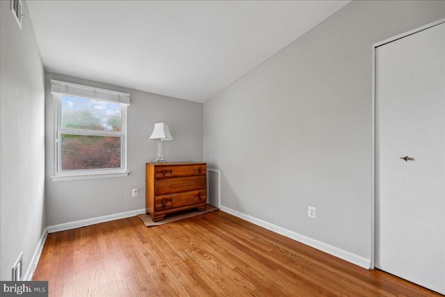 11518 CHARLTON DR, Silver Spring, MD 20902