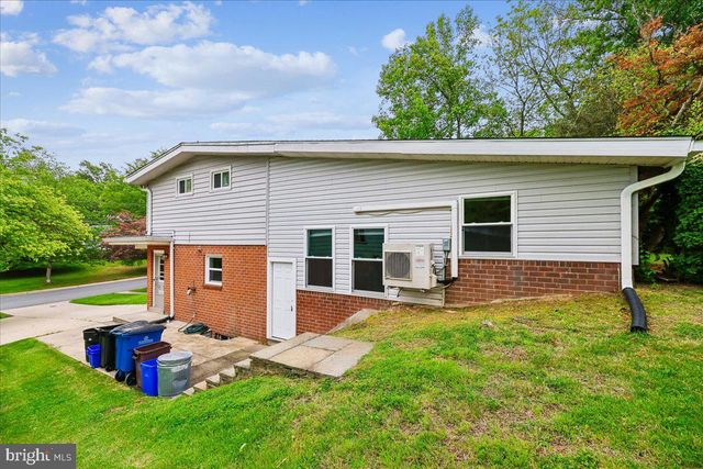 11518 CHARLTON DR, Silver Spring, MD 20902
