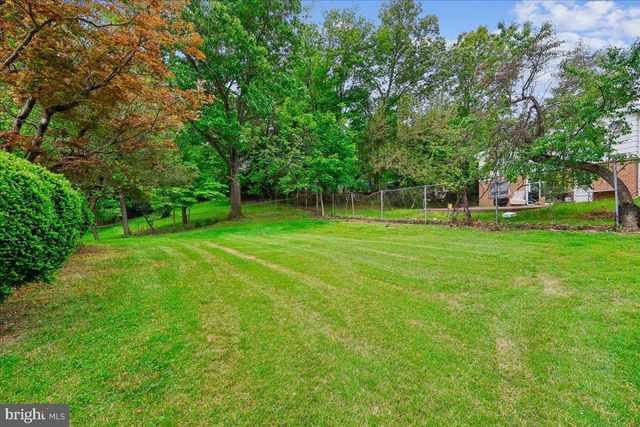 11518 CHARLTON DR, Silver Spring, MD 20902