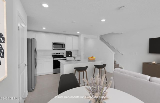 10131 WHISTLING PINE Court, Jacksonville, FL 32221