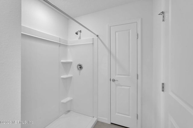 10131 WHISTLING PINE Court, Jacksonville, FL 32221