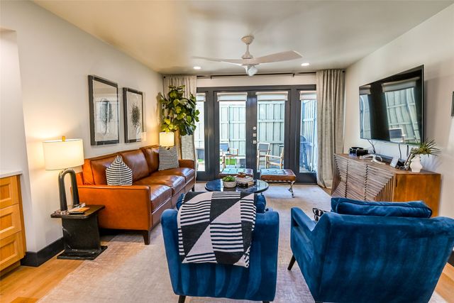 5911 E University Boulevard 108, Dallas, TX 75206