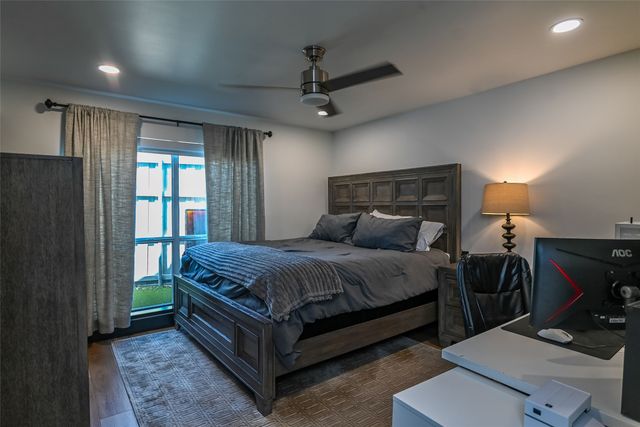 5911 E University Boulevard 108, Dallas, TX 75206