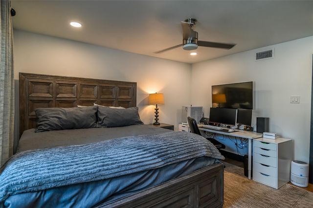 5911 E University Boulevard 108, Dallas, TX 75206