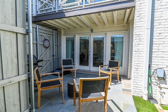 5911 E University Boulevard 108, Dallas, TX 75206
