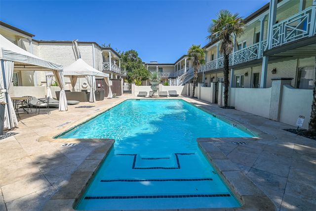 5911 E University Boulevard 108, Dallas, TX 75206