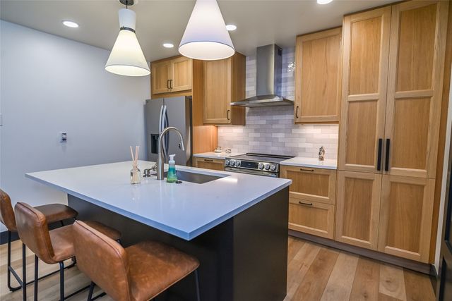 5911 E University Boulevard 108, Dallas, TX 75206