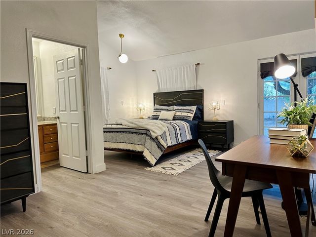 2064 East Viking Road, Las Vegas, NV 89169