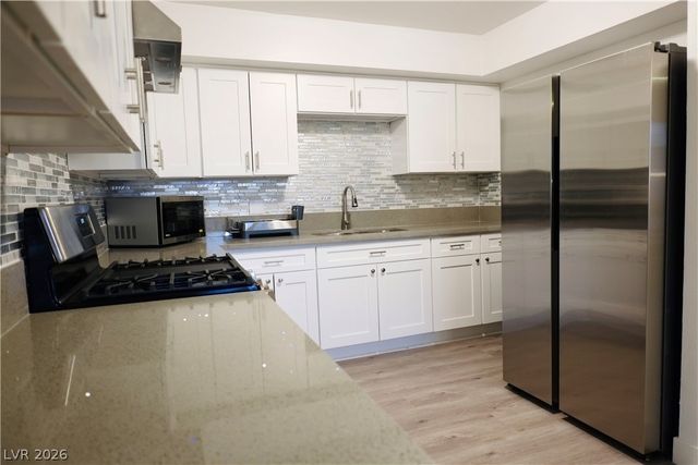 2064 East Viking Road, Las Vegas, NV 89169