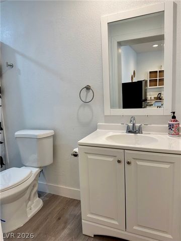 2064 East Viking Road, Las Vegas, NV 89169