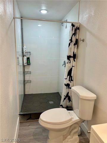 2064 East Viking Road, Las Vegas, NV 89169