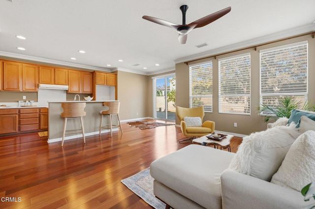 556 Knollwood Drive, Thousand Oaks, CA 91320