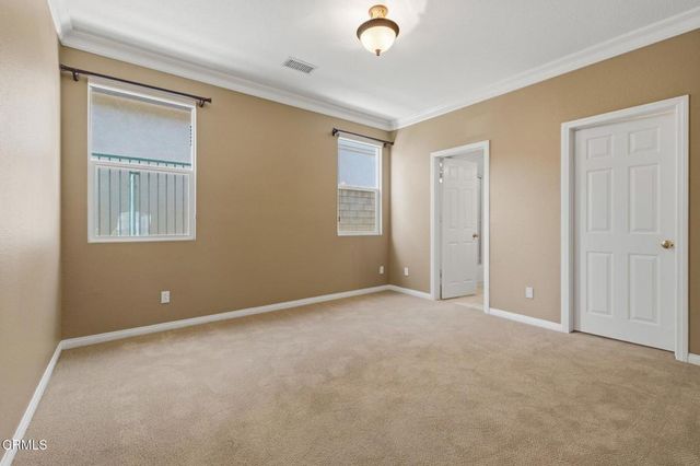 556 Knollwood Drive, Thousand Oaks, CA 91320