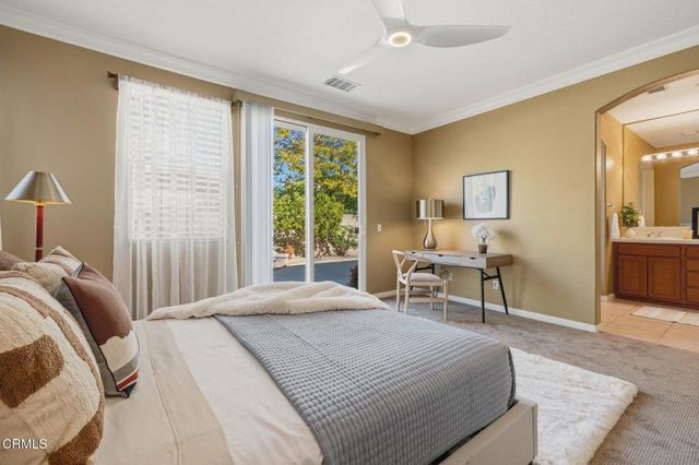 556 Knollwood Drive, Thousand Oaks, CA 91320