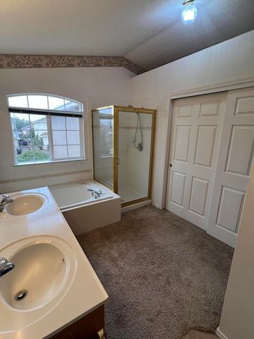 7316 Peregrine Road NE, Albuquerque, NM 87113