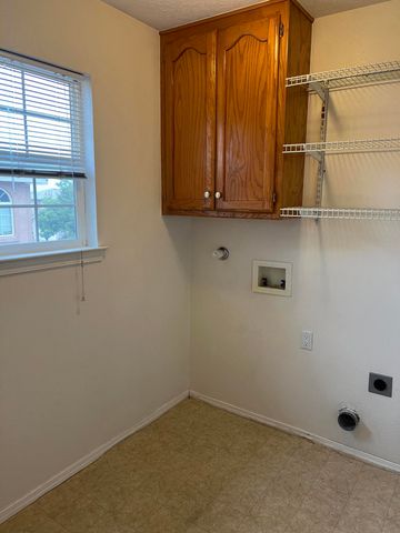7316 Peregrine Road NE, Albuquerque, NM 87113
