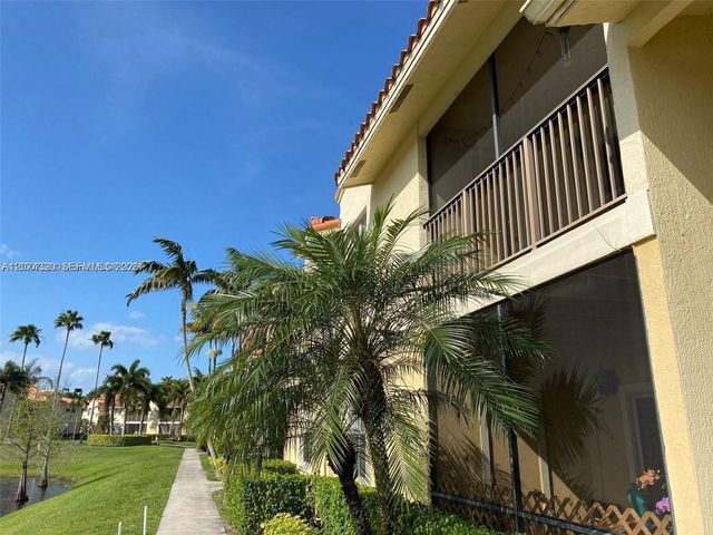 1229 SW 46th Avenue 408, Pompano Beach, FL 33069