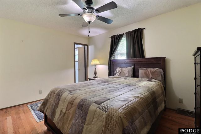 1412 Jones Drive, Fremont, NE 68025