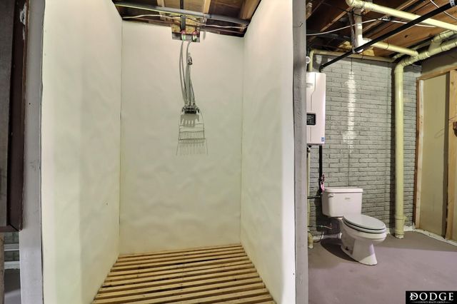 1412 Jones Drive, Fremont, NE 68025