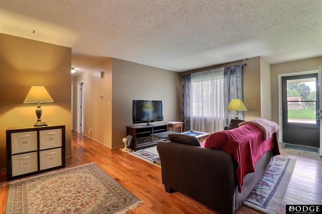 1412 Jones Drive, Fremont, NE 68025