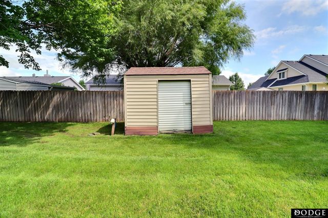 1412 Jones Drive, Fremont, NE 68025