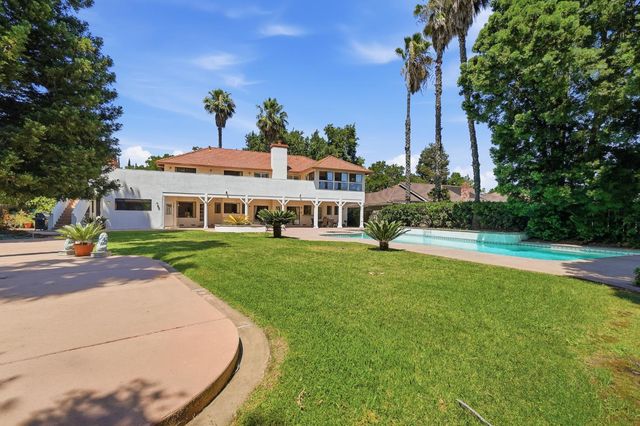 2416 Stonebrook Dr, Modesto, CA 95355