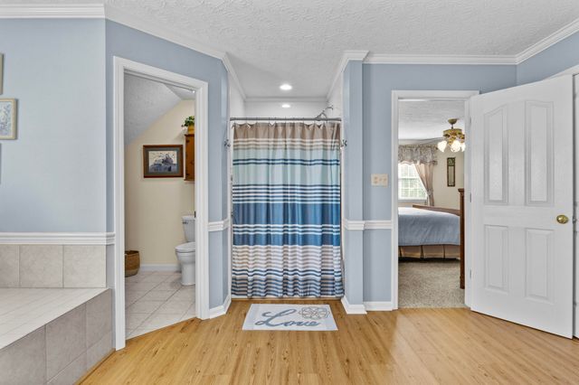 180 Casa Landa Way, Winchester, KY 40391