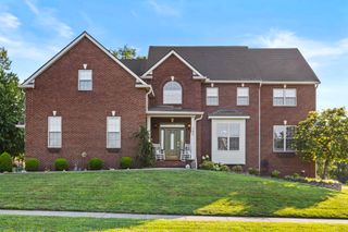 180 Casa Landa Way, Winchester, KY 40391