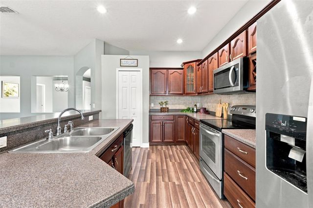 15850 DURANGO CIRCLE, Brooksville, FL 34604