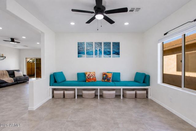 8242 S HIDDEN TRAIL Court, Gold Canyon, AZ 85118