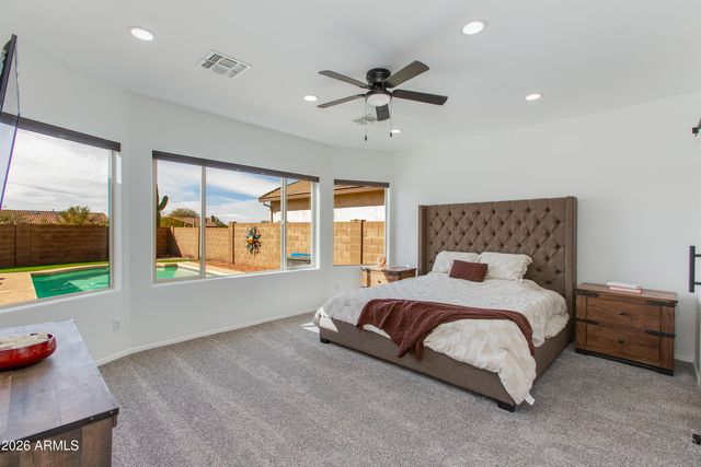 8242 S HIDDEN TRAIL Court, Gold Canyon, AZ 85118