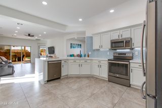 8242 S HIDDEN TRAIL Court, Gold Canyon, AZ 85118