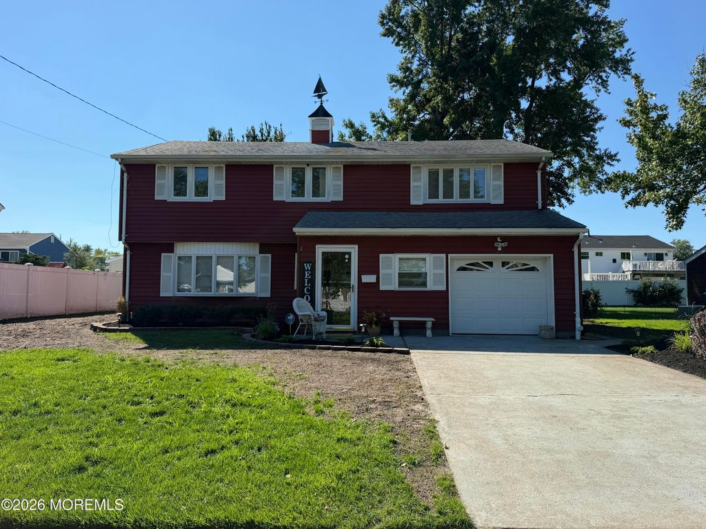 6 Elm Avenue, Hazlet, NJ 07730