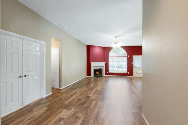 21406 Avalon Queen Drive, Spring, TX 77379