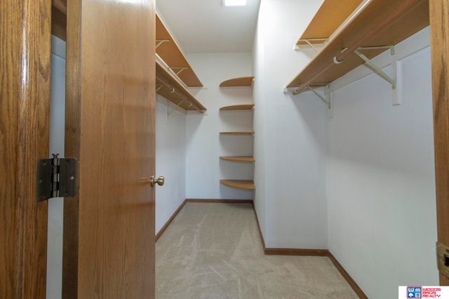 4720 Bingham Court, Lincoln, NE 68516