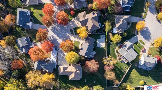 4720 Bingham Court, Lincoln, NE 68516