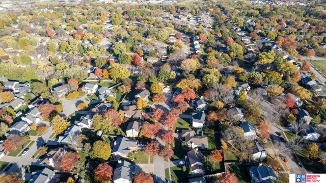 4720 Bingham Court, Lincoln, NE 68516