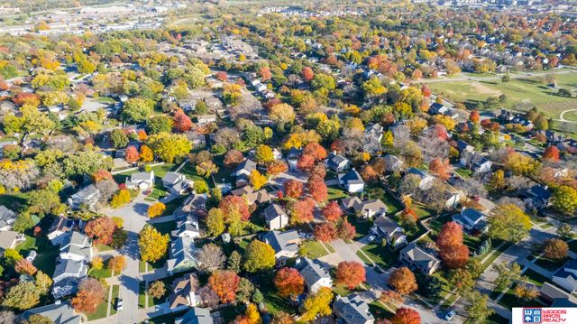 4720 Bingham Court, Lincoln, NE 68516