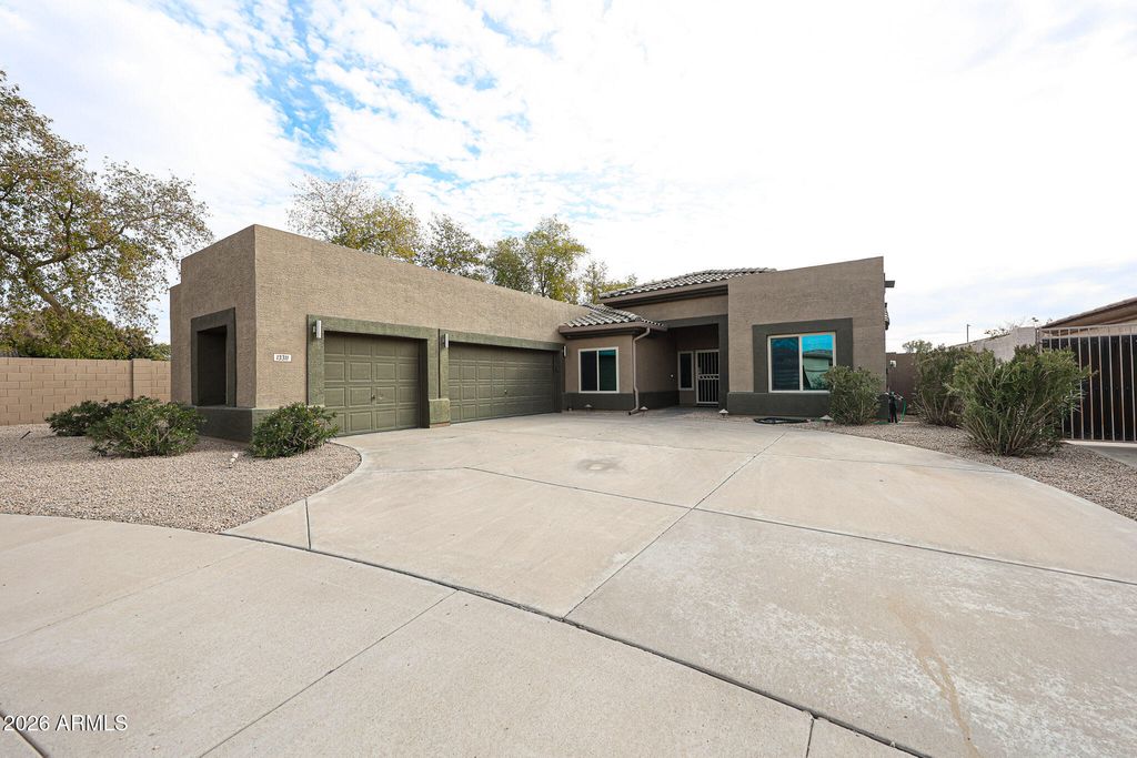 13311 W LA REATA Avenue, Goodyear, AZ 85395