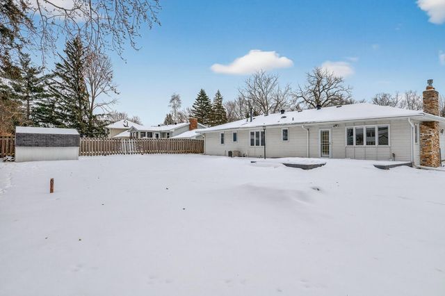 7148 Glenross Road, Woodbury, MN 55125